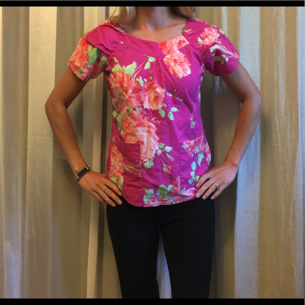 Koi Pink Floral Women's Top